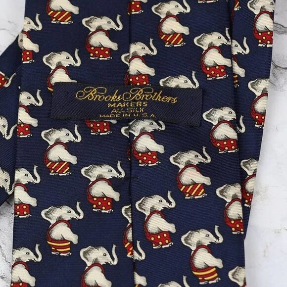 Brooks Brothers Maker Men's Necktie Tie 57 x 3.75 100% Silk Elephant Blue USA - Picture 3 of 3